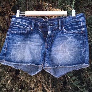 Old navy distressed denim jean shorts